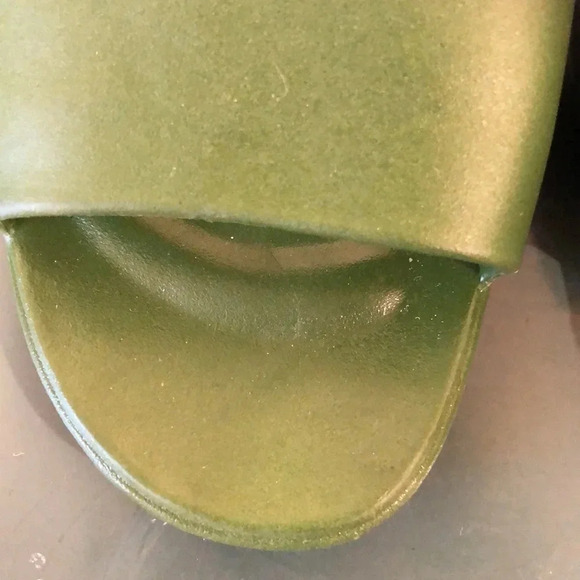 Oka-b slides - Picture 3 of 9